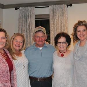 Meet your Posher, Shana